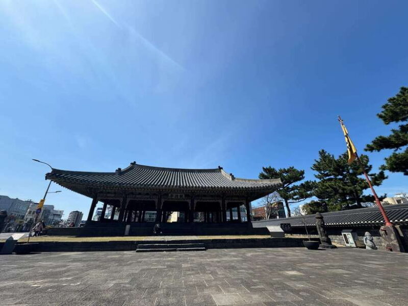 Jeju city walking tour with a certified guide - Unpacking the Experience: A Complete Look at the Jeju City Walking Tour