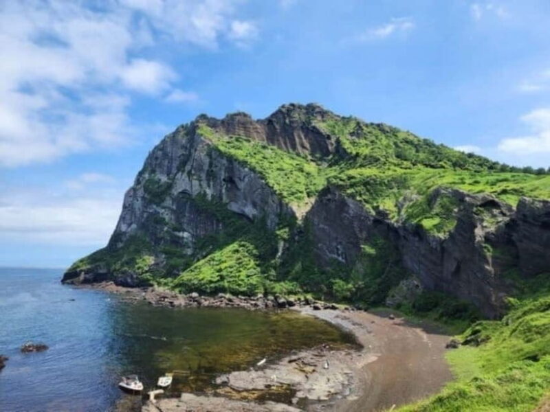 Jeju: Eastern UNESCO and Must-See Spots Tour - Why This Tour Offers Great Value