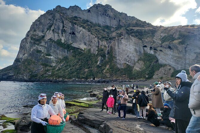 Jeju Island Bus Tour Or Taxi Tour in the East of Jeju island - Frequently Asked Questions