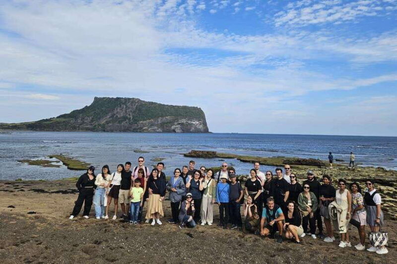 jeju-island-explore-unesco-world-heritage-sites-by-bus