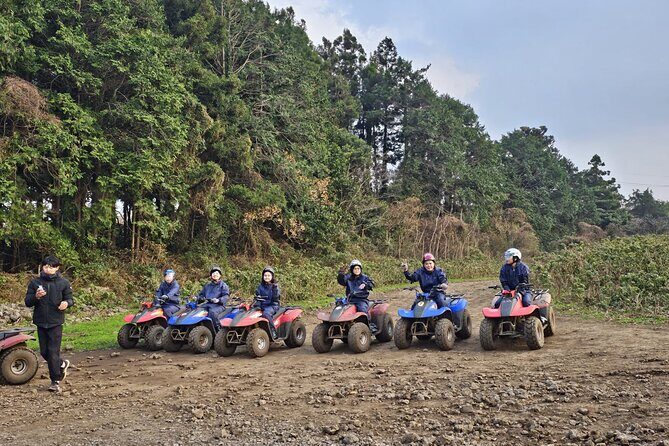 Jeju island Jumbo Taxi Private Tour with Mr.Hong South of Jeju - FAQs