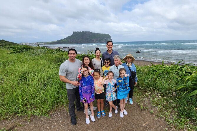 Jeju Island Private Charter Mini Bus & Free schedule Tour - Key Points