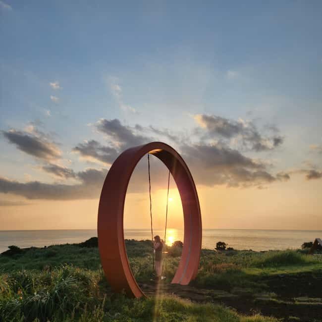 Jeju Island: Sunrise Guided Tour with Hotel Pickup - Introduction