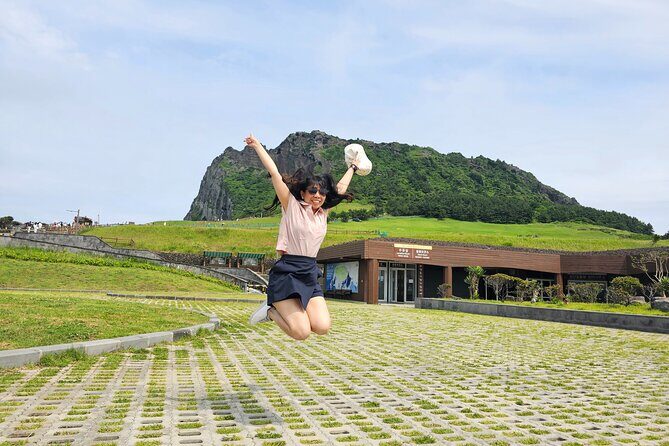 Jeju Mt. Hallasan hiking & Oreum Volcanic Cone Day TOUR - FAQ