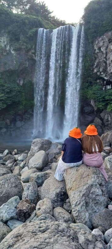 jeju-private-tour-with-an-english-guide-and-a-vehicle