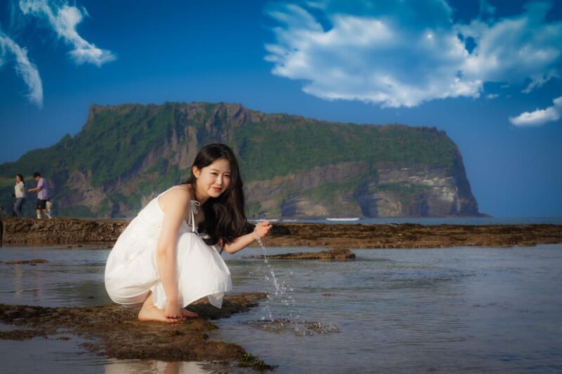 Jeju: Professional Photography Experience at Jeju Landmarks - FAQs