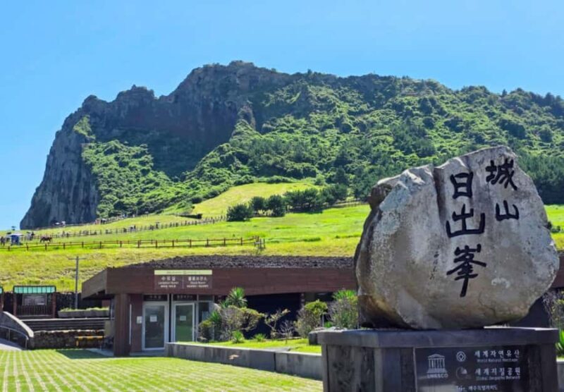 Jeju: UNESCO Sites Tour with Haenyeo Show(Eastern) - Practical Considerations