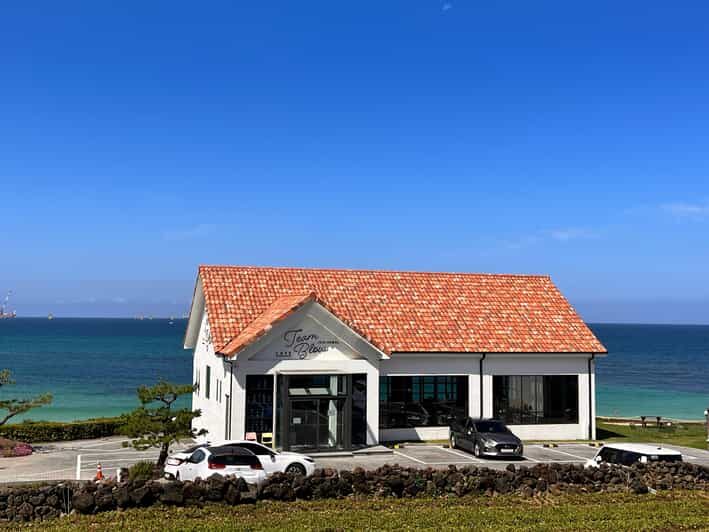 Jeju: West of Jeju Island Bus Tour from Seogwipo City - Key Points