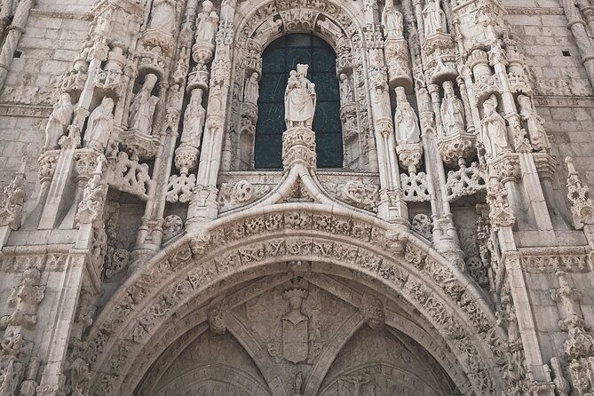 jeronimos-monastery-guided-tour-small-groups-tickets-included