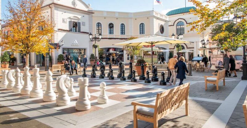 jesolo-lido-express-bus-to-noventa-di-piave-designer-outlet