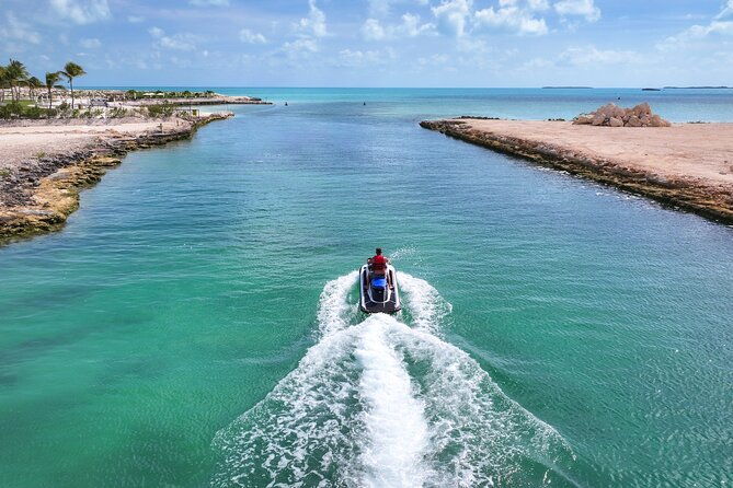 jet-ski-adventure-in-crystal-waters-of-turks-and-caicos