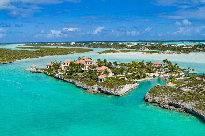 jet-ski-adventure-to-split-rock-pirates-cove-iguana-bay-cay