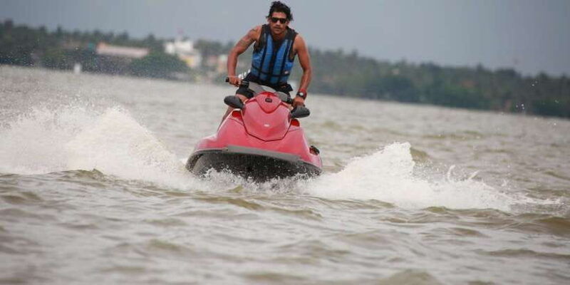 jet-ski-safari-tour-to-thermomylae-sierra-ship