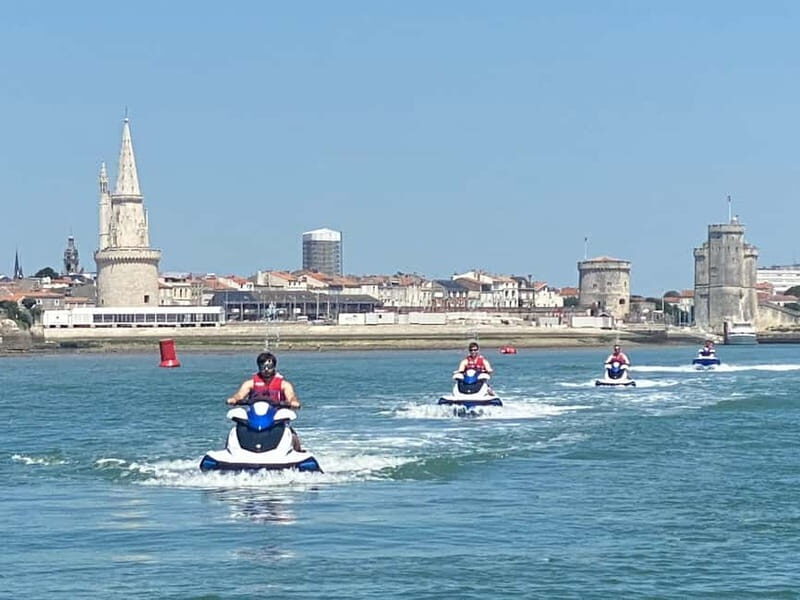 Jet-ski Tour 1 hour île de Ré - Who Will Love This Experience