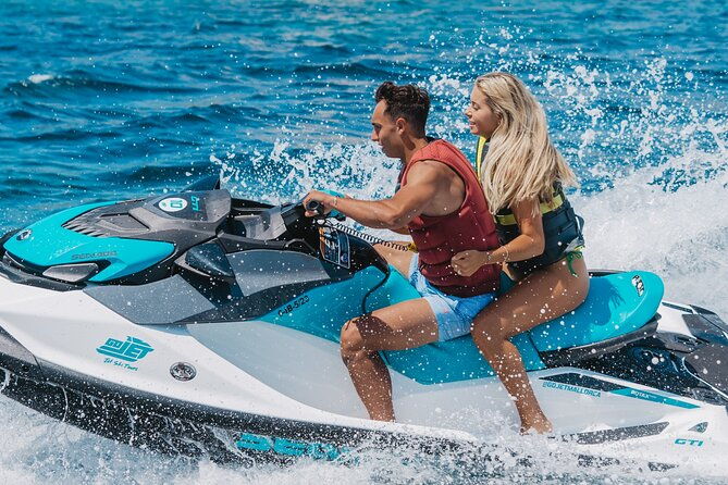 jet-ski-tour-around-alcanda-island
