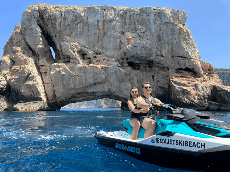 jet-ski-tour-to-margarita-island-from-san-antoni-ibiza