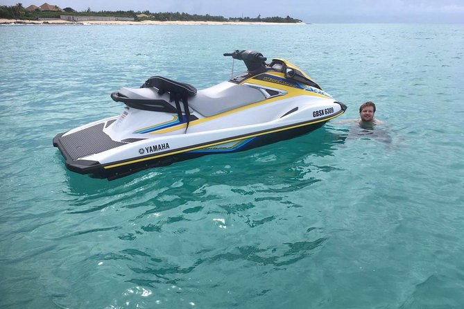 jetski-and-beach