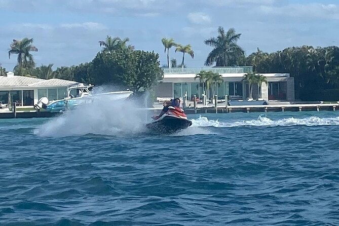 jetski-experience-for-1-hour-of-miami-beach-bayside-marketplace