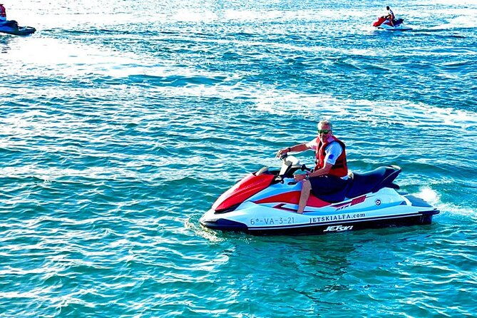 jetski-in-valencia-for-30-minutes-for-1-or-2-people