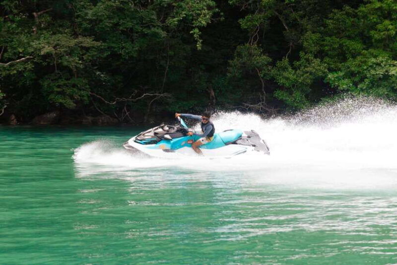 jetski-langkawi-explore-mangroves-tuba-island-views