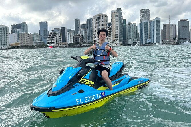 jetski-tour-around-the-biscayne-bay-and-the-millionaire-row