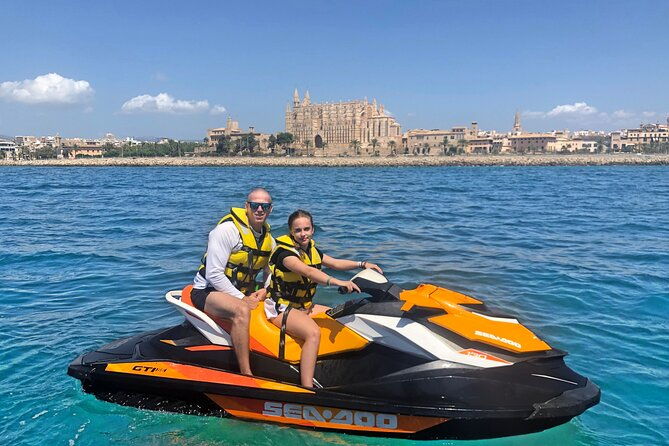 jetski-tour-to-the-emblematic-palma-cathedral