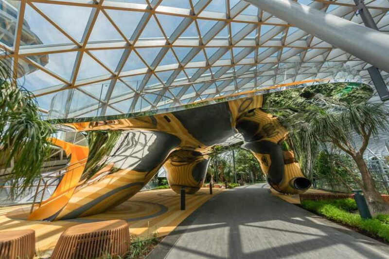 jewel-changi-airport-hedge-maze-and-canopy-park-ticket