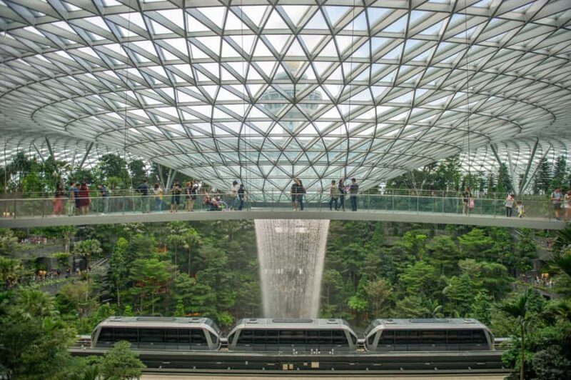 Jewel Changi Airport: Mastercard® Canopy Bridge Admission - Introducing the Jewel Changi Airport Mastercard® Canopy Bridge Experience