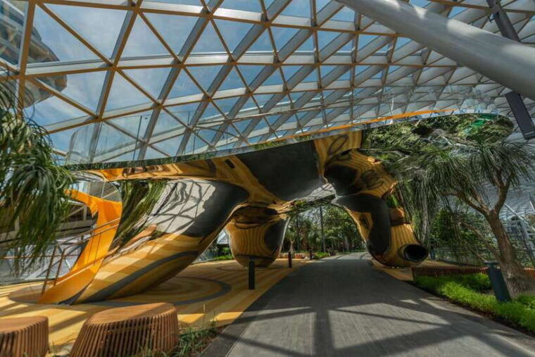 jewel-changi-airport-mirror-maze-and-canopy-park-ticket