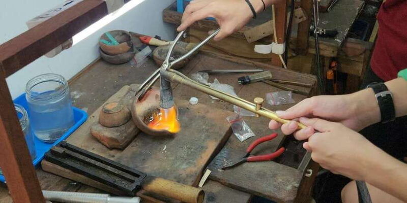 jewelry-making-class