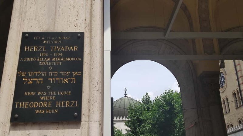 Jewish Budapest (German-language city tour) - Who Would Enjoy This Tour?