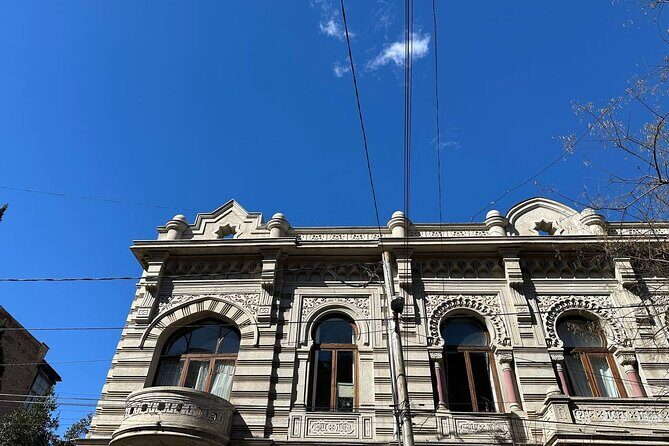Jewish Heritage Walking Tour with Kosher Wine Tasting - Who Should Consider This Tour?