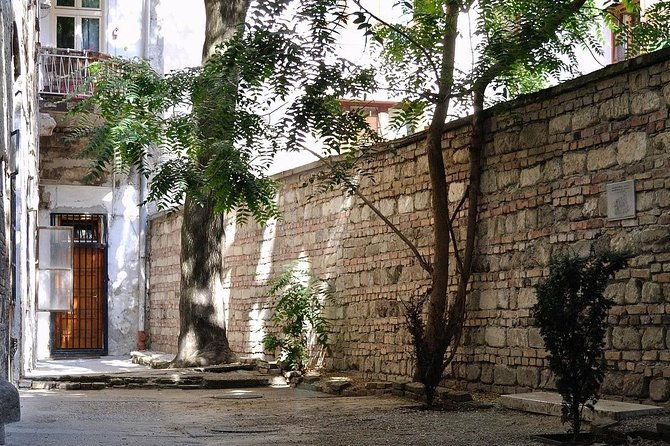 jewish-life-of-budapest-today-private-tour-by-car