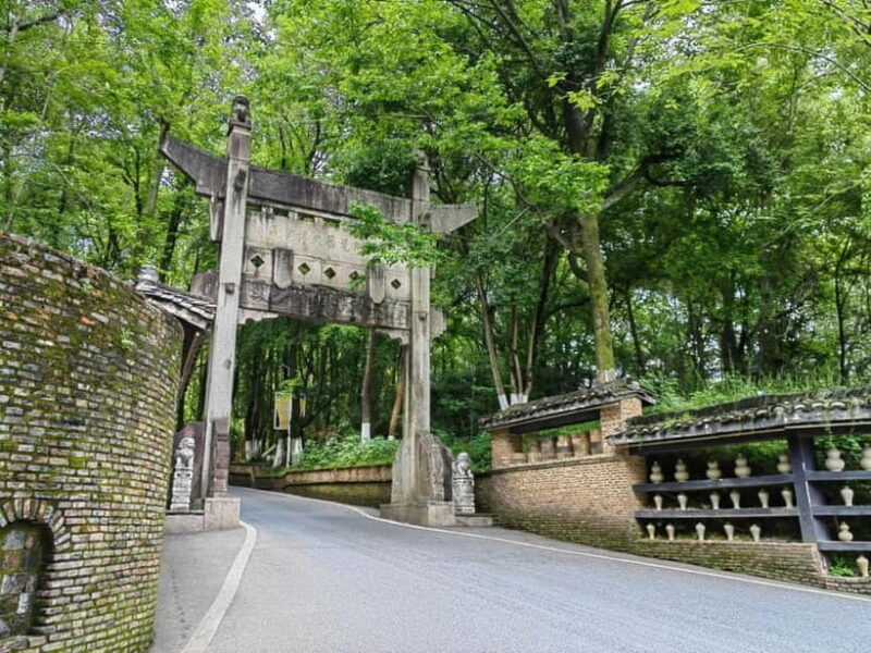 Jingdezhen: Porcelain, Kilns, Art, and Market Tour - FAQ