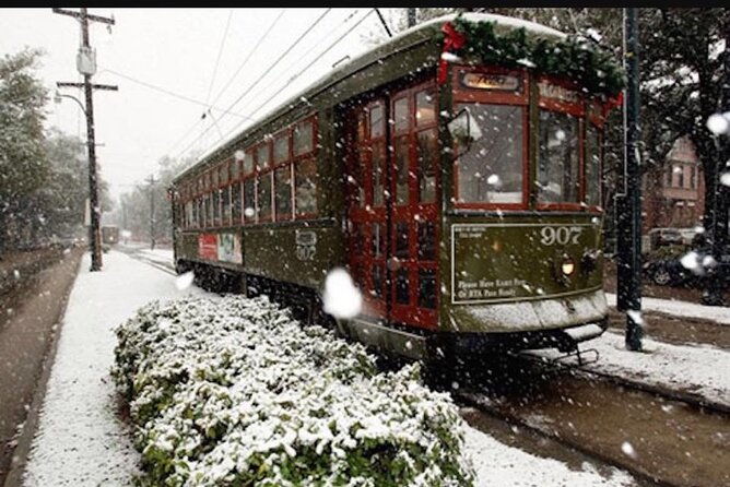 jingle-bells-new-orleans-history-and-drinks-walking-tour