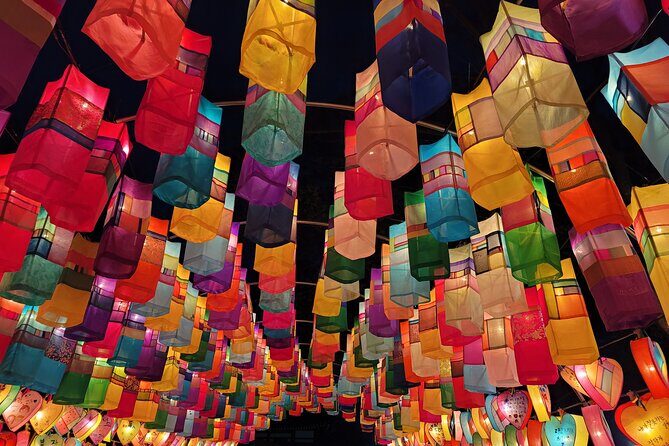 Jinju Namgang Yudeung Festival Bus tour from Busan - Who Is This Tour Best Suited For?