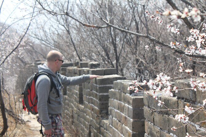 Jinshanling Great Wall to Simatai West Sunset Hiking Private Tour - Who Should Book This Tour?