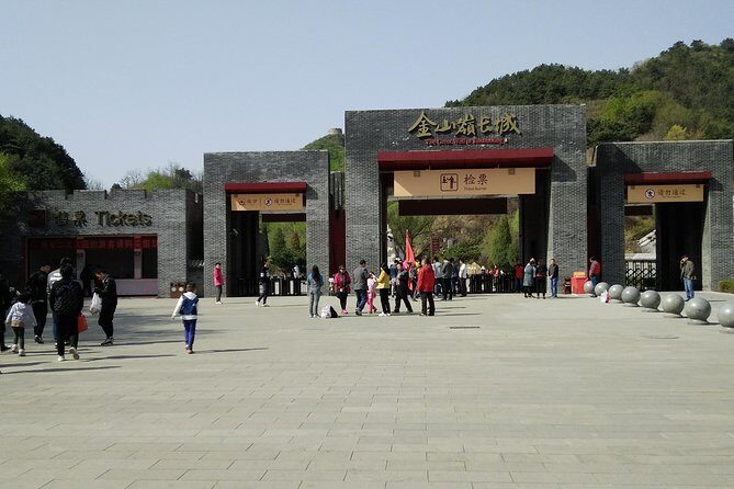 Jinshanling Great Wall Trip - A Exclusive Gift by Licensed Driver - Who Would Love This Tour?