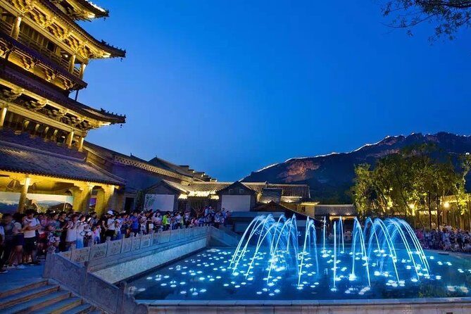 Jinshanling Private Tour with Night View of Simatai and Gubei Water Town from Beijing - Who Should Consider This Tour?