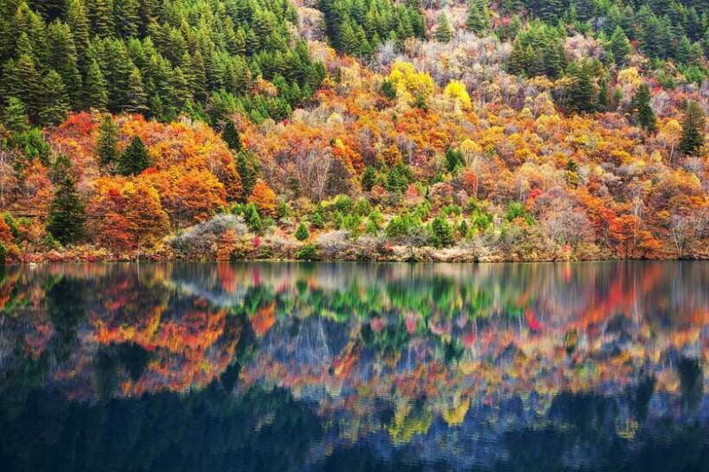 jiuzhai-valley-huanglong-scenic-area-3-day-private-tour