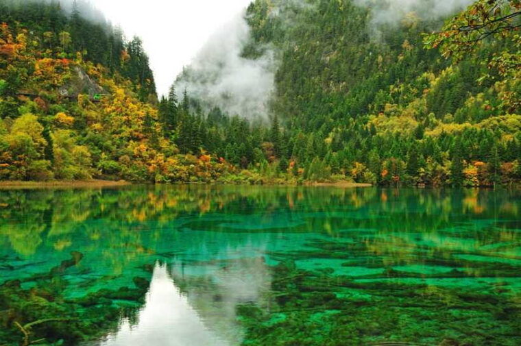 jiuzhai-valley-huanglong-scenic-area-3-day-private-tour
