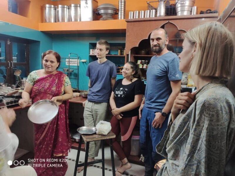 Jodhpur 9 Dishes Cooking Class Experience pickup and drop - Key Points