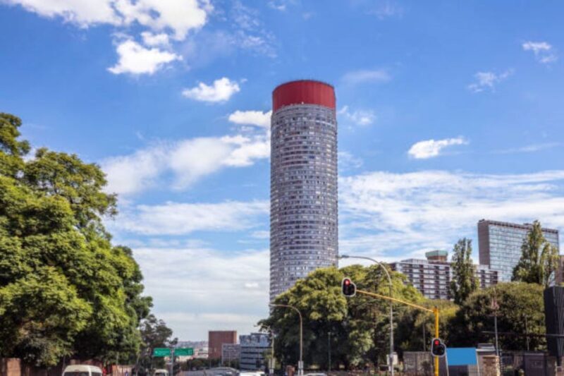 Johannesburg: Full-Day Tour with Gold Reef City Theme Park - Key Points
