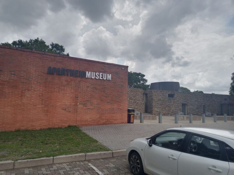 Johannesburg: Private Guided City Tour with Apartheid Museum - The Value of This Experience