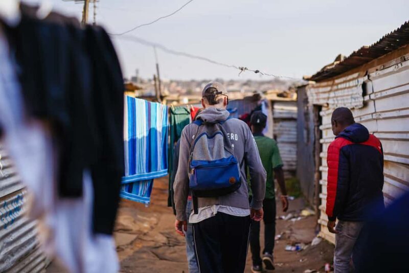Johannesburg: Soweto Highlights & Apartheid Museum Tour - Key Points