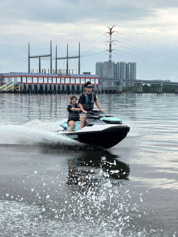 johor-bahru-seadoo-jetski-30mins-self-ride-tour-double