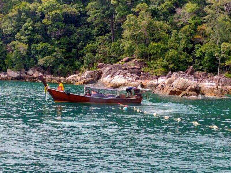 join-speedboat-join-snorkeling-outside-zone-at-koh-lipe