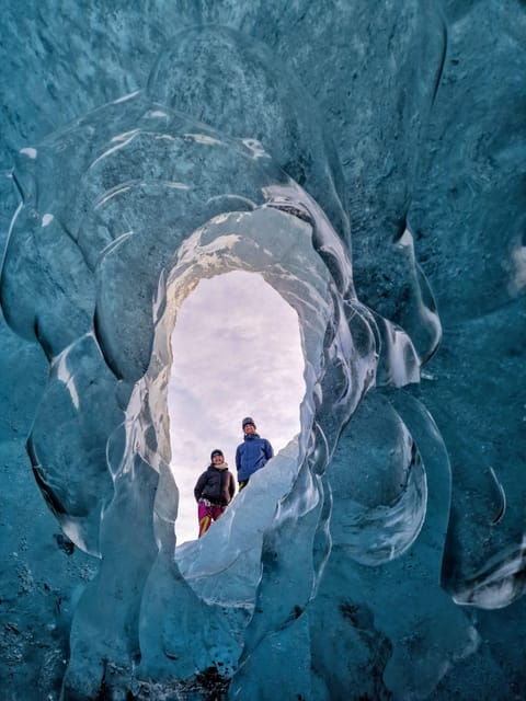 jokulsarlon-blue-ice-cave-tour-and-glacier-walk