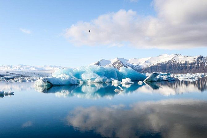 jokulsarlon-glacier-lagoon-tour