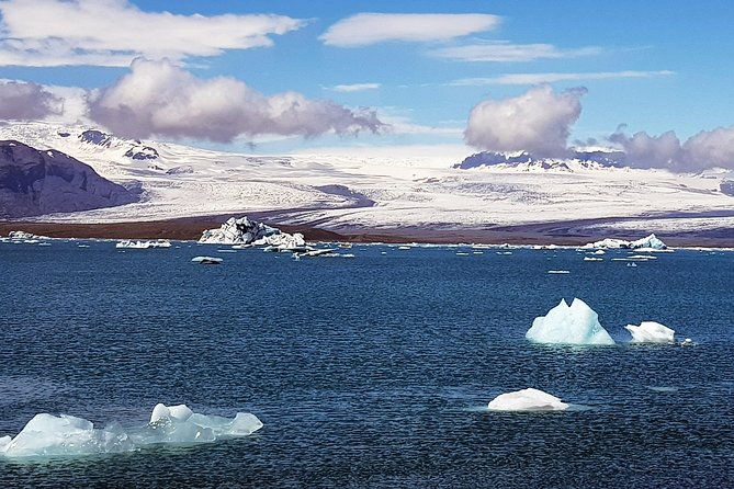 jokulsarlon-glacier-lagoon-tour